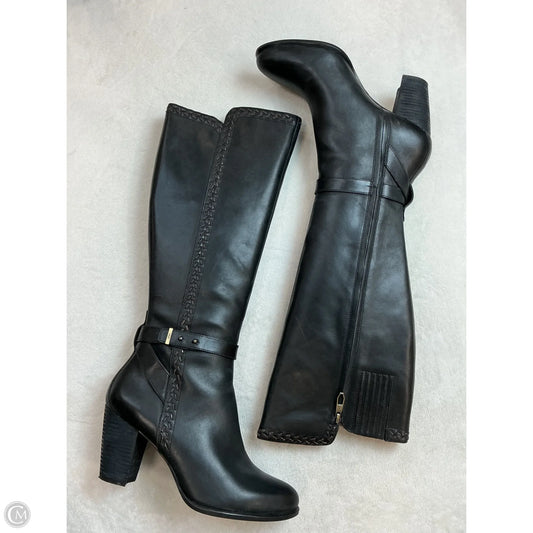 Boots Designer By Ugg In Black, Size: 9.5