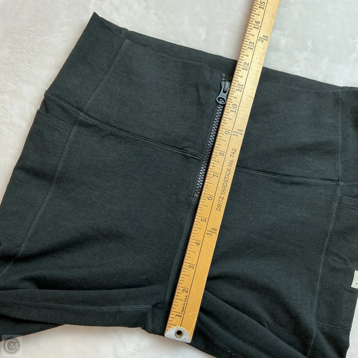 Athletic Leggings By Vuori In Black, Size: L