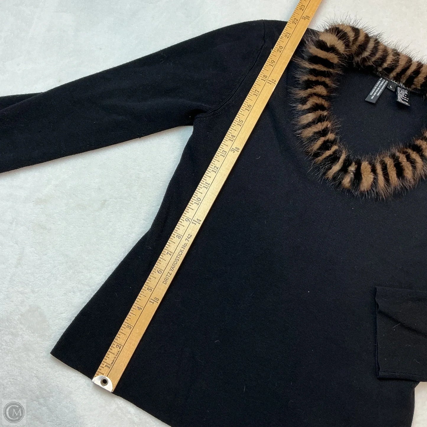 Sweater By Michelle Nicole In Black, Size: L