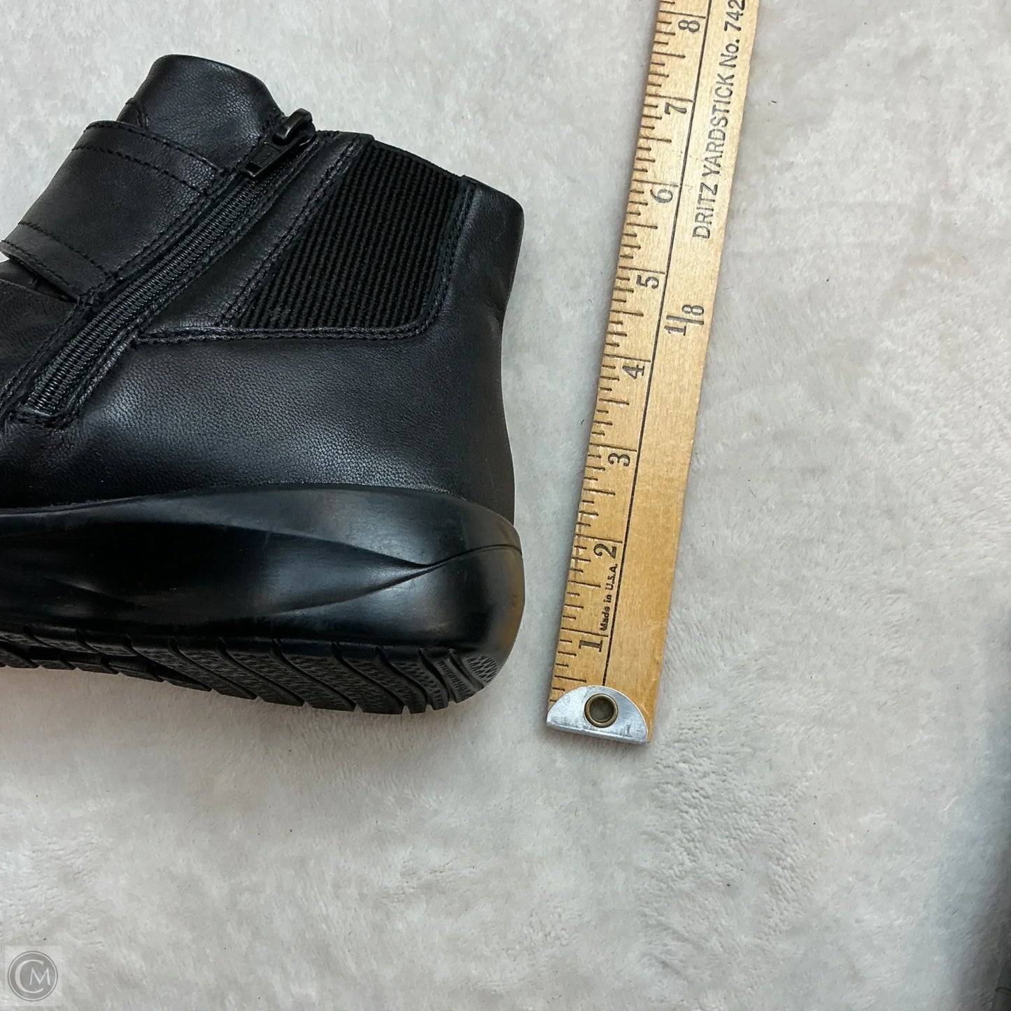 Boots Ankle Flats By Clarks In Black, Size: 7