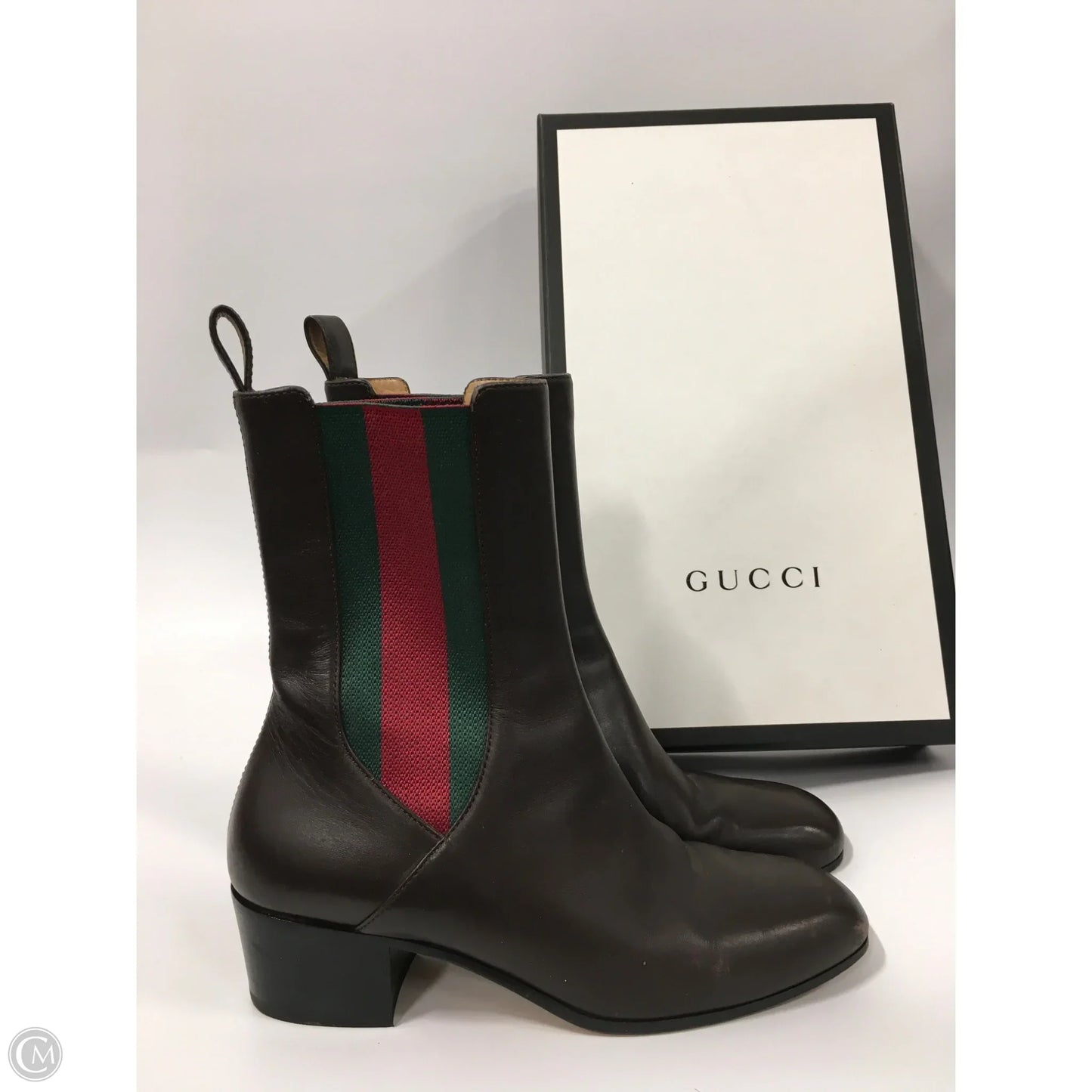 Boots Luxury Designer By Gucci In Brown, Size: 6