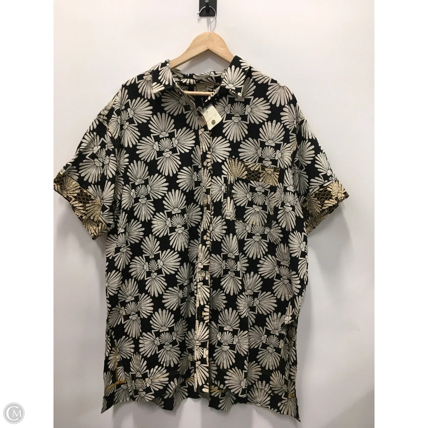 Top Short Sleeve By Free People In Black & Cream, Size: L