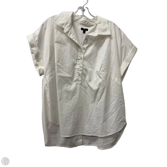 Petite Top Short Sleeve By Talbots In White, Size: 1x