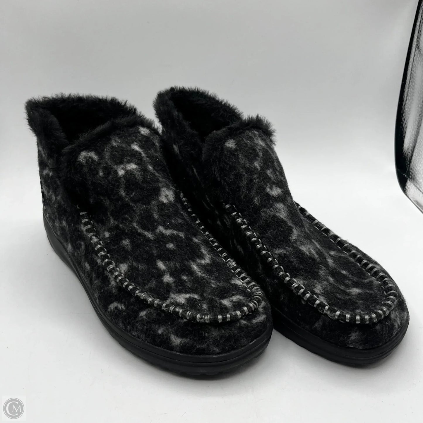Boots Snow By Hey Dude In Animal Print, Size: 7