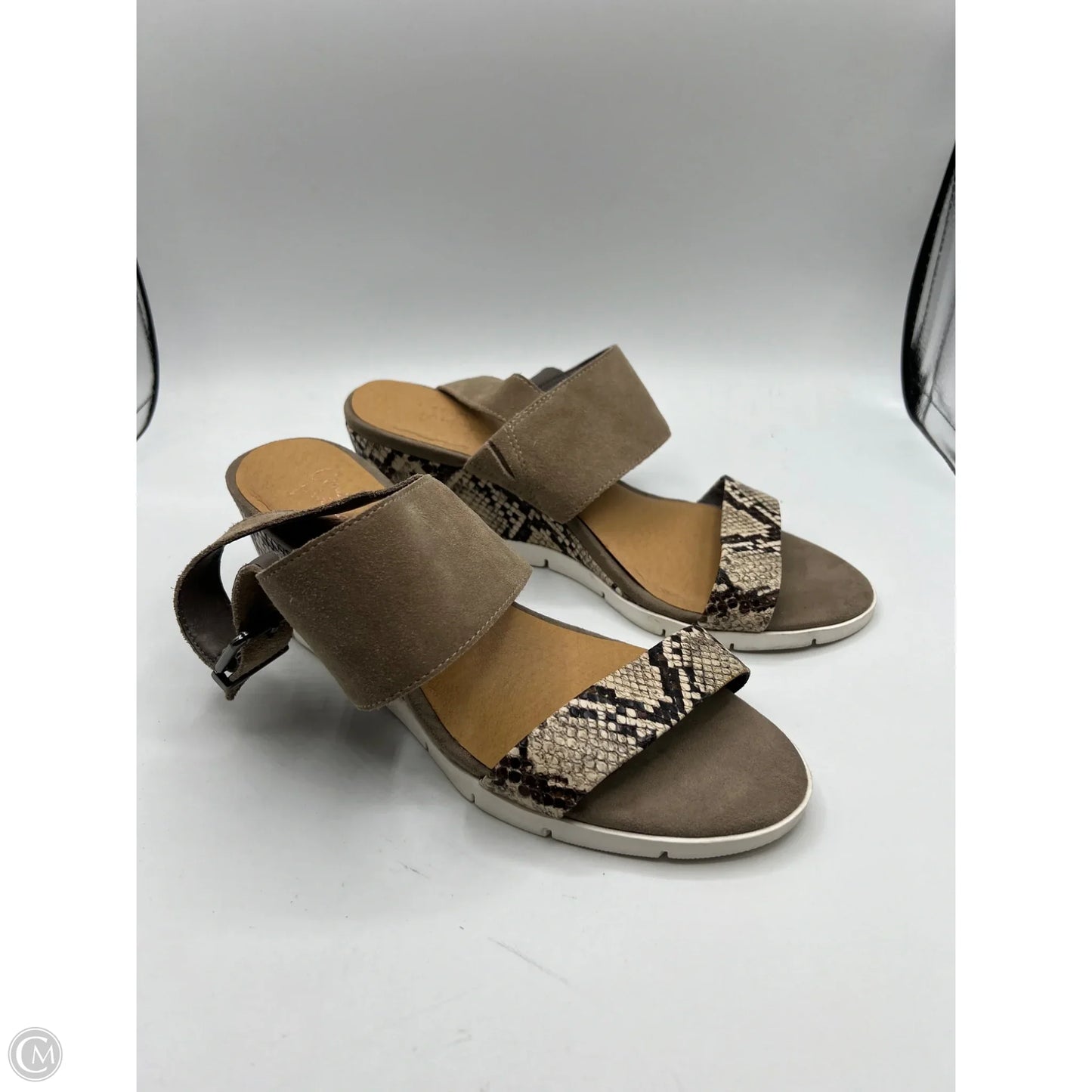 Sandals Heels Wedge By Crown Vintage In Brown, Size: 8.5
