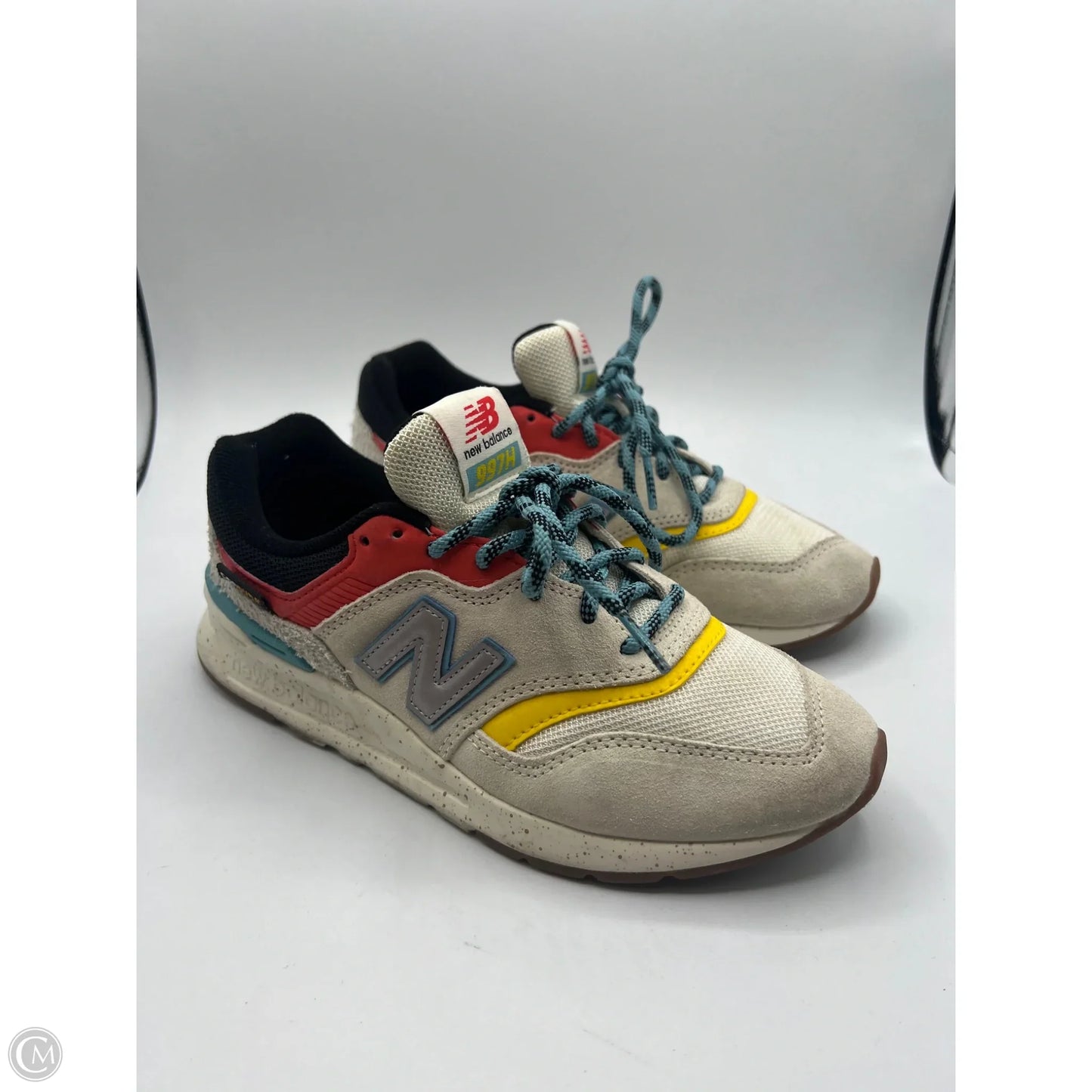 Shoes Athletic By New Balance In Multi-colored, Size: 7