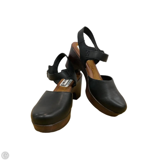 Shoes Heels Block By Boc In Black, Size: 10