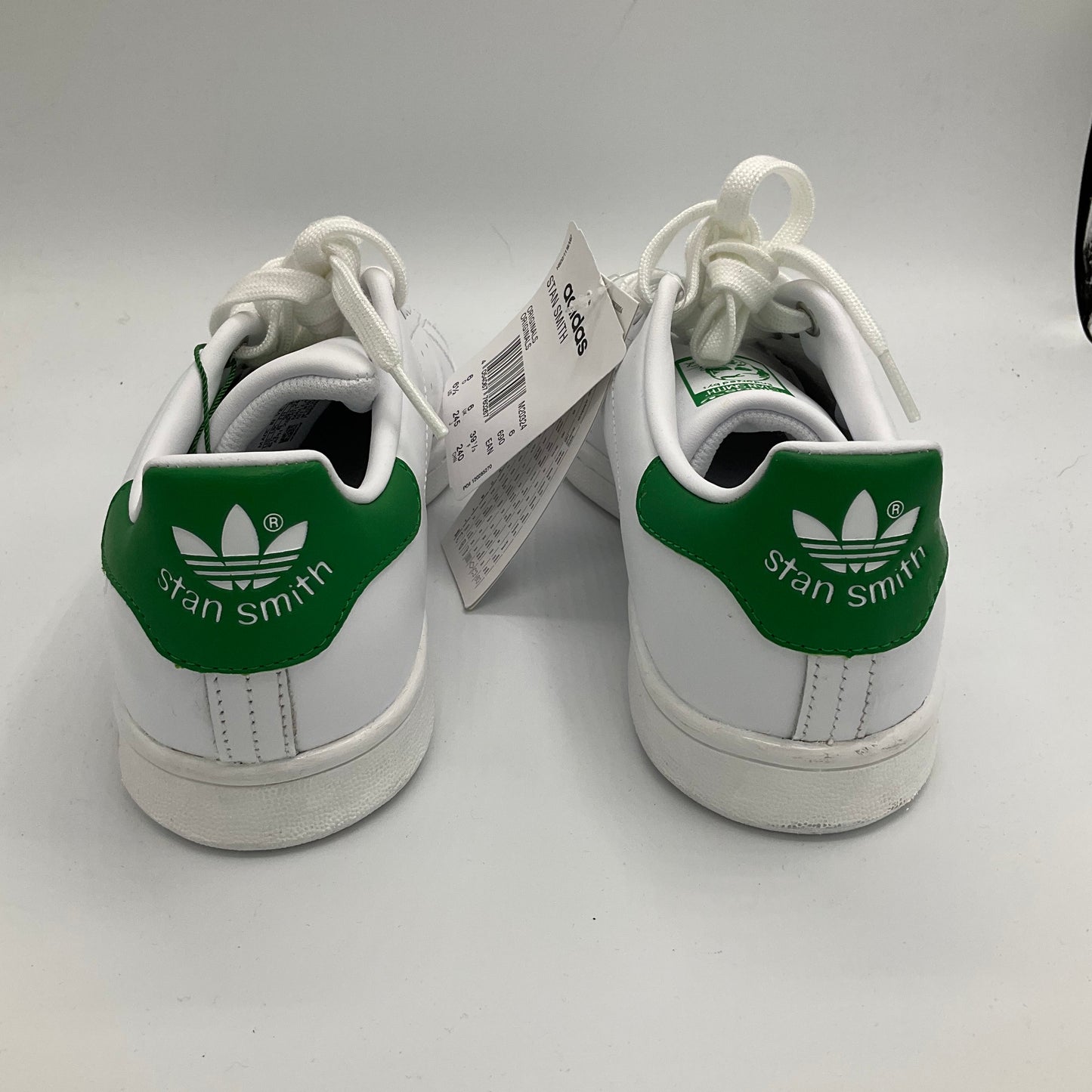 Shoes Athletic By Adidas In Green & White, Size: 6.5