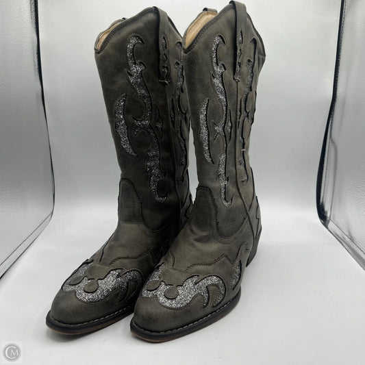 Boots Mid-calf Heels By Clothes Mentor In Silver, Size: 8.5