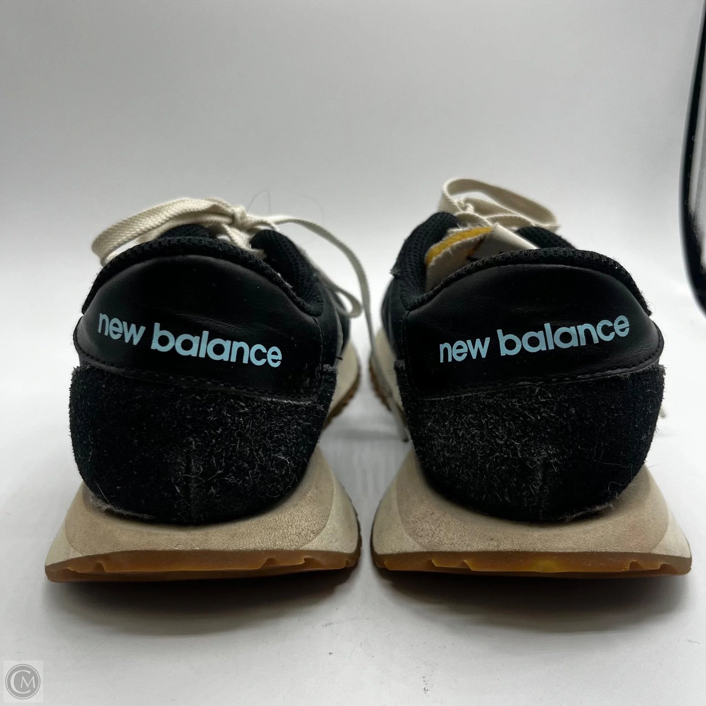 Shoes Athletic By New Balance In Black & Blue, Size: 8