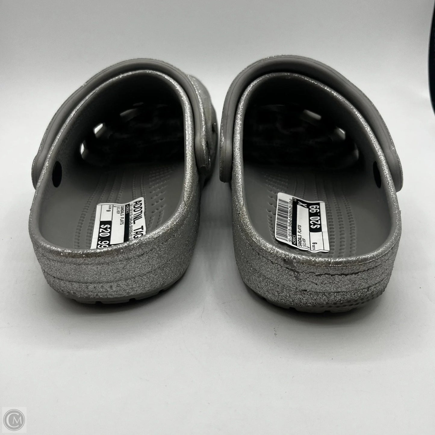 Sandals Flats By Crocs In Silver, Size: 9