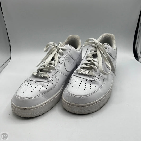 Shoes Sneakers By Nike In White, Size: 9