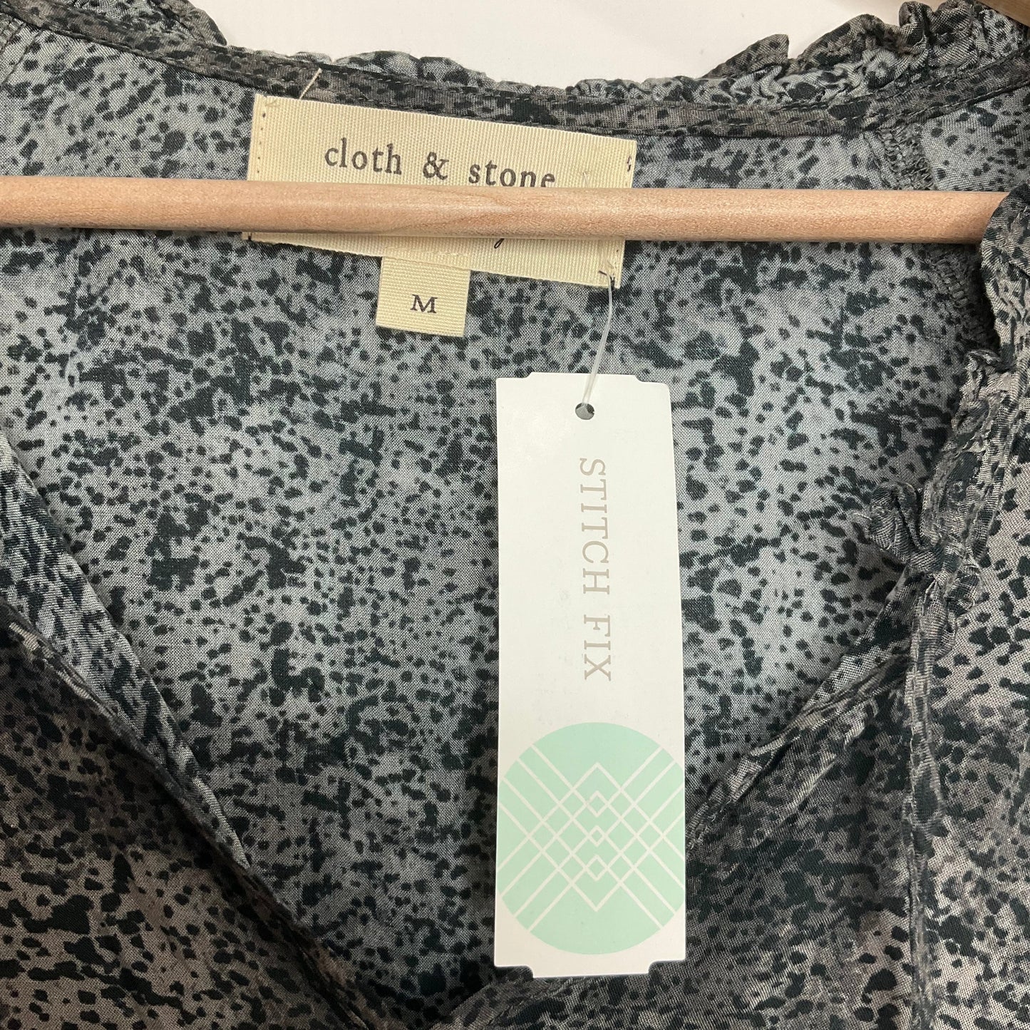 Grey Blouse 3/4 Sleeve Cloth & Stone, Size M