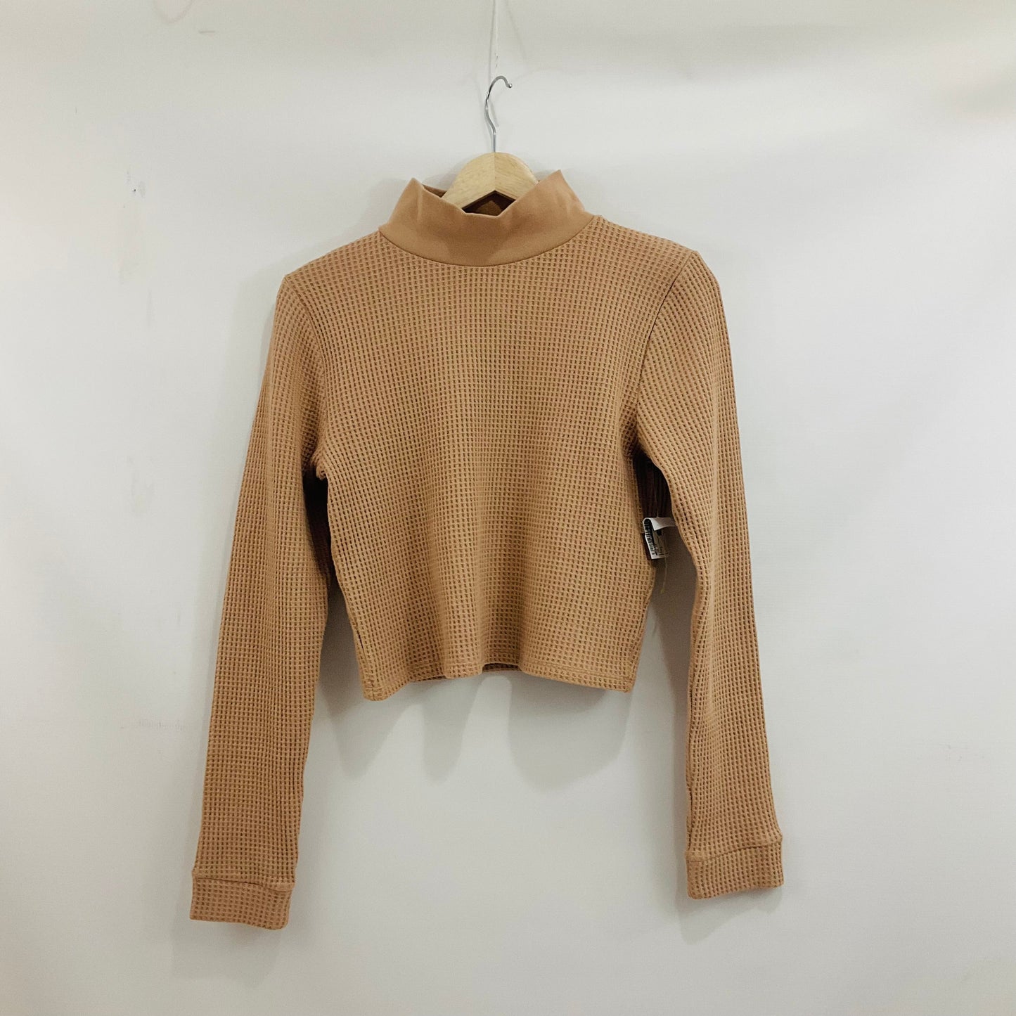 Top Long Sleeve By Aerie In Tan, Size: L