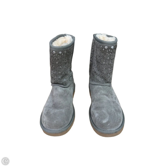 Boots Designer By Ugg In Grey, Size: 7