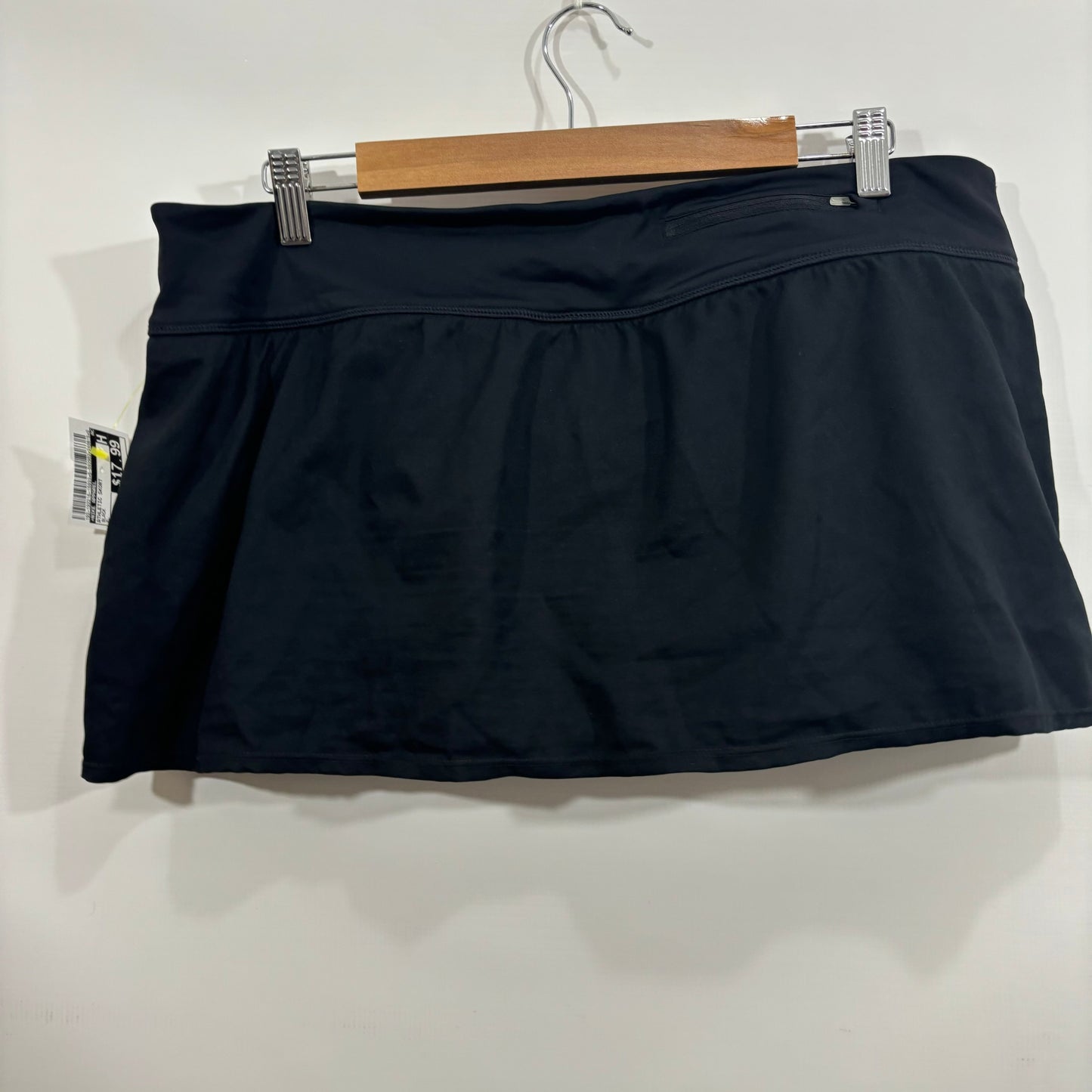 Athletic Skort By Nike Apparel In Black, Size: Xl