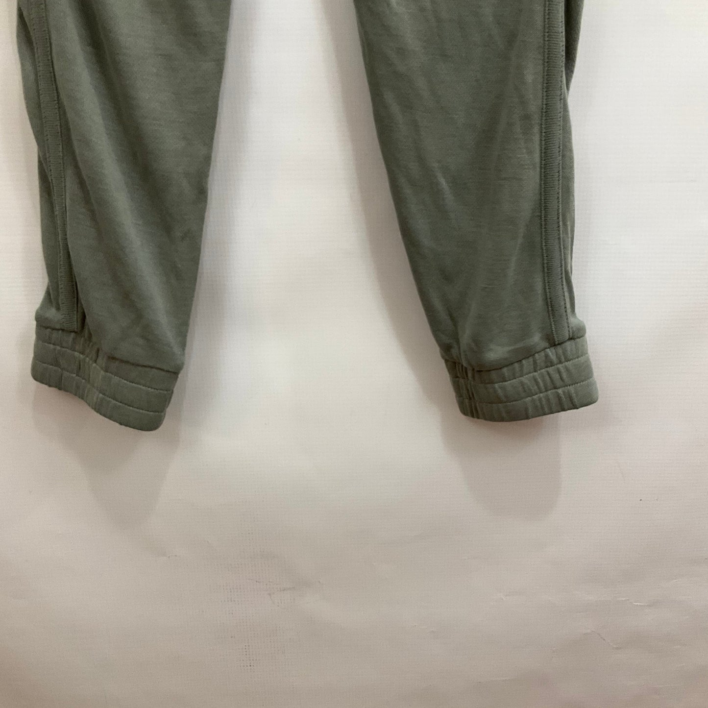 Athletic Pants By Free People In Green, Size: M