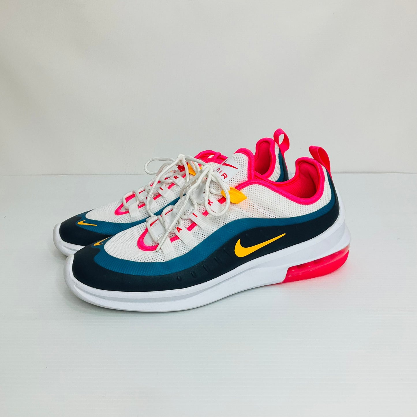 Shoes Athletic By Nike In Multi-colored, Size: 10.5