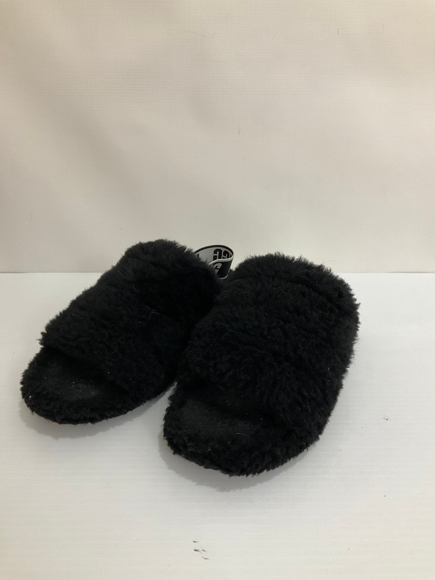 Slippers By Ugg In Black