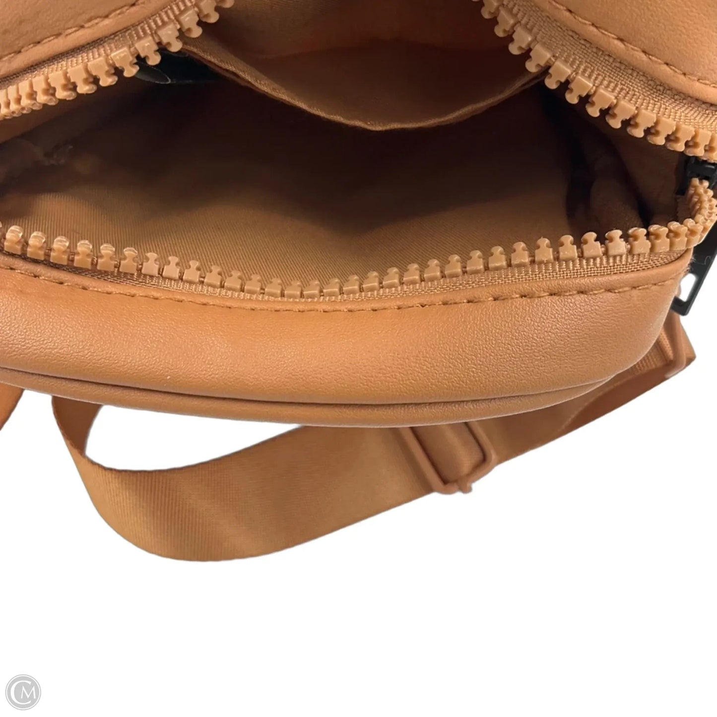 Crossbody By Clothes Mentor, Size: Small