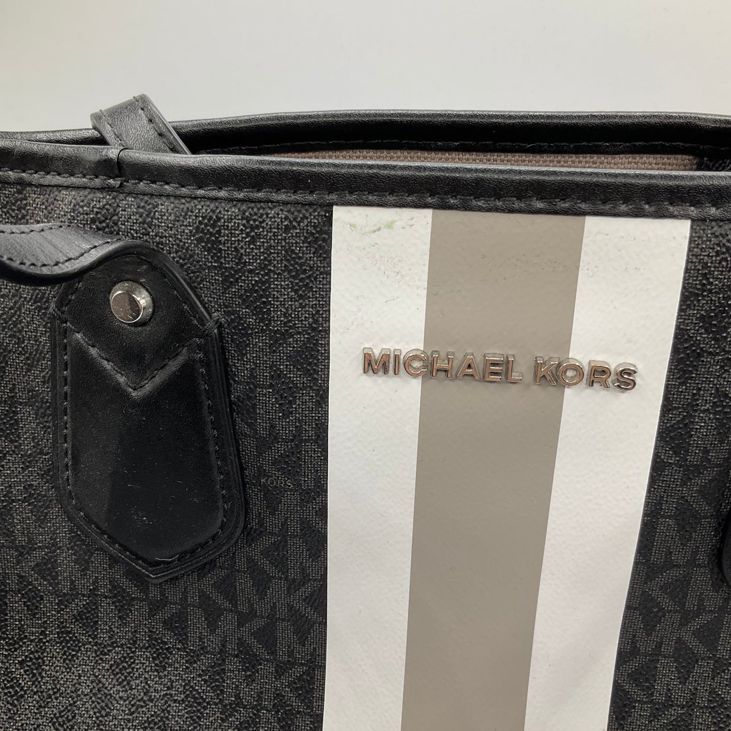 Handbag Designer Michael Kors, Size Medium