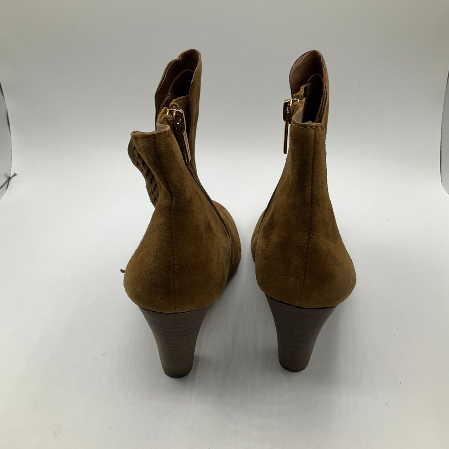 Boots Ankle Heels By Vince Camuto In Tan, Size: 8