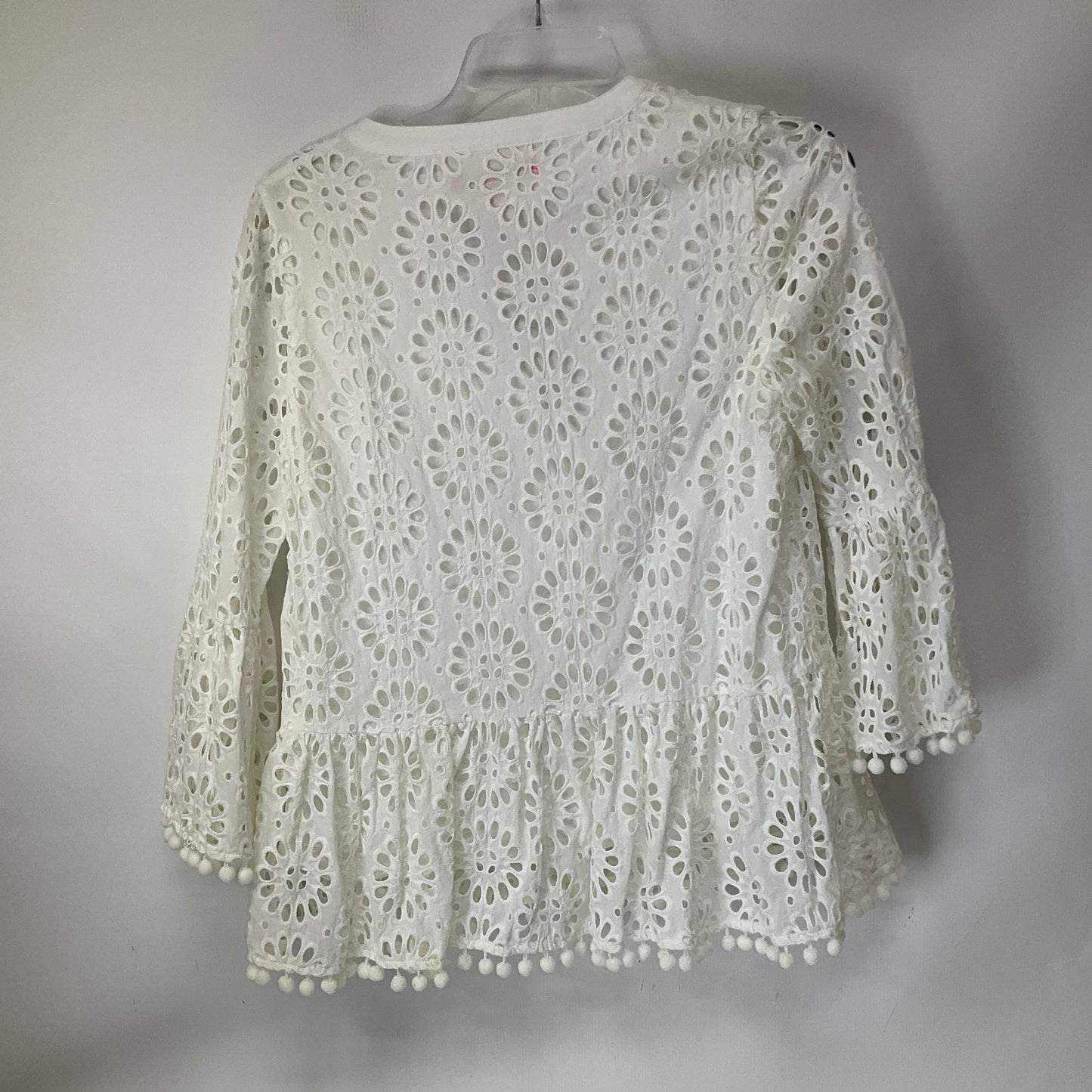 Top Long Sleeve By Lilly Pulitzer In White, Size: S