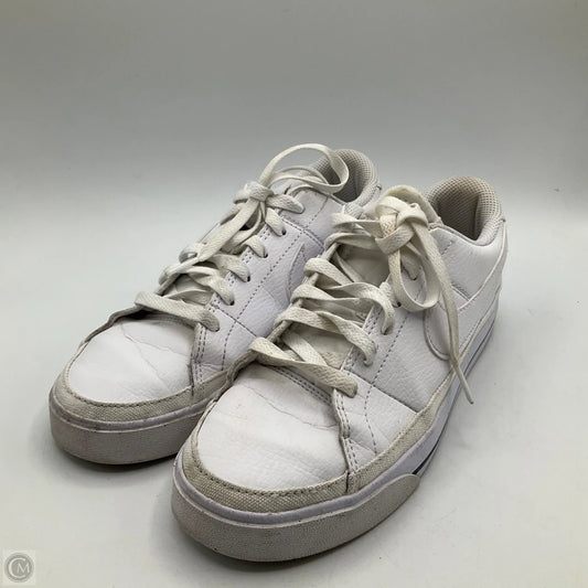 Shoes Sneakers By Nike In White, Size: 6