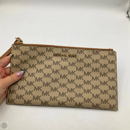 Wristlet Designer By Michael Kors, Size: Large