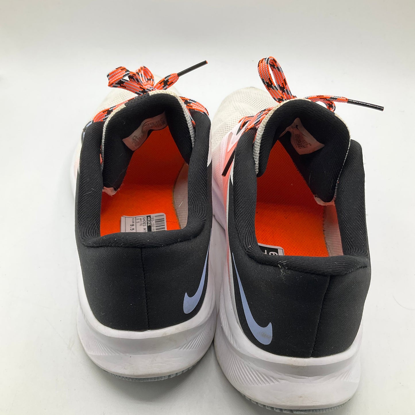 Shoes Athletic By Nike In White, Size: 9.5