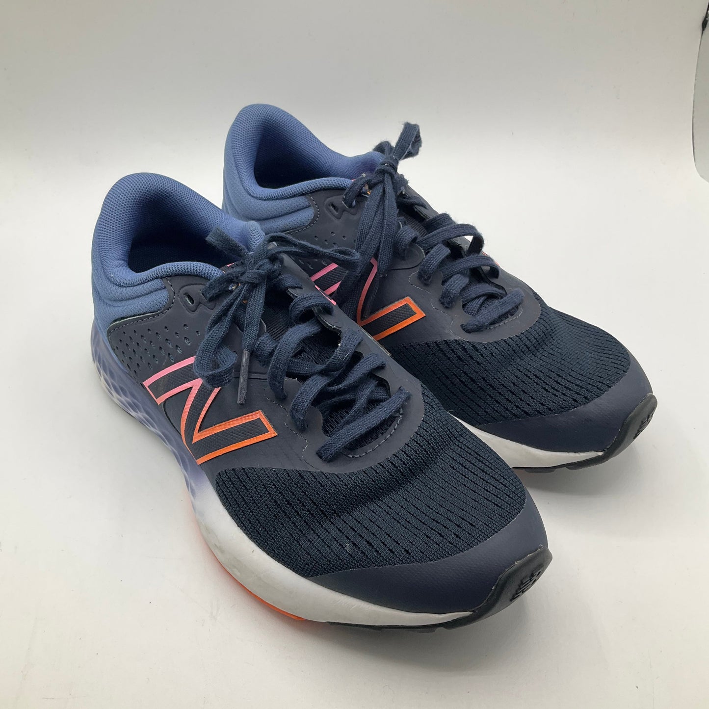 Shoes Athletic By New Balance In Blue, Size: 7.5