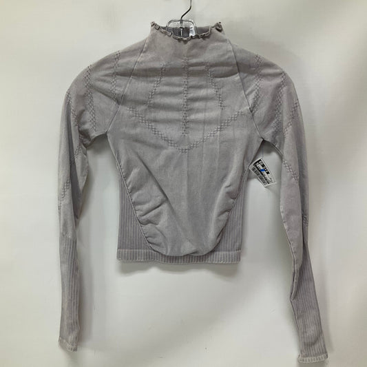 Athletic Top Long Sleeve Crewneck By Free People In Grey, Size: Xs