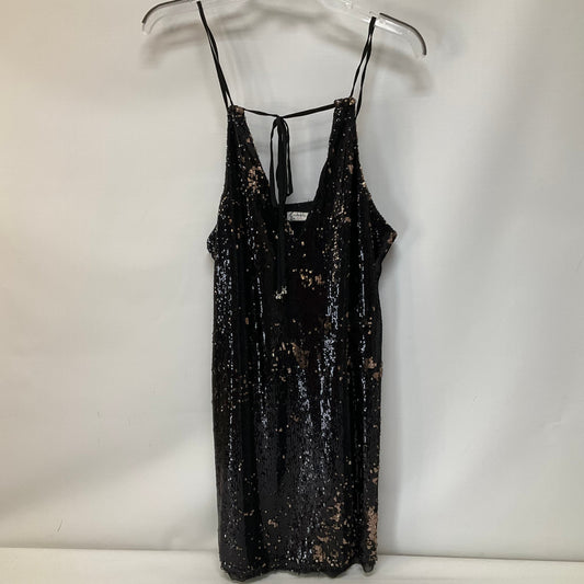 Dress Casual Short By Free People  Size: M