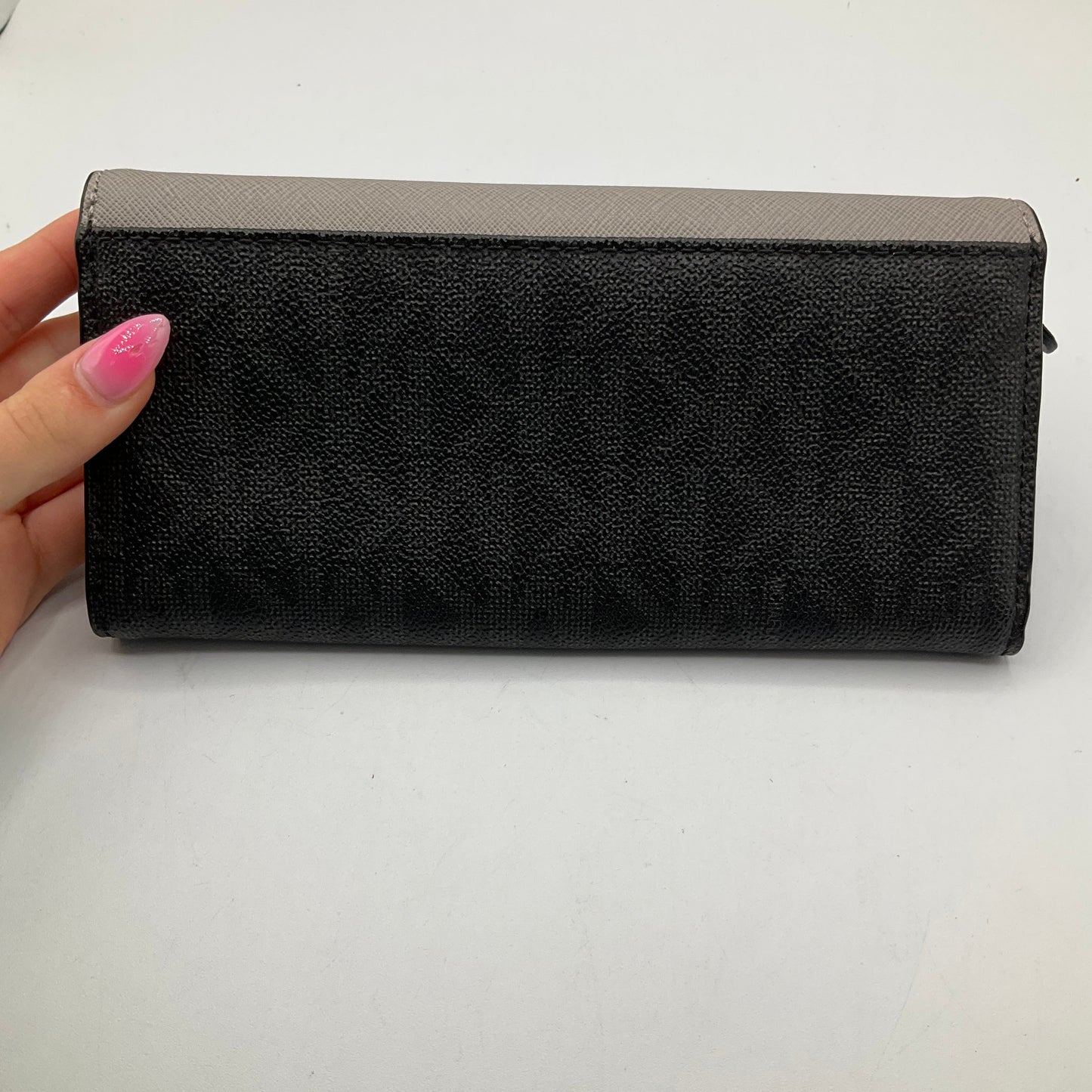 Wallet Designer Michael Kors, Size Medium