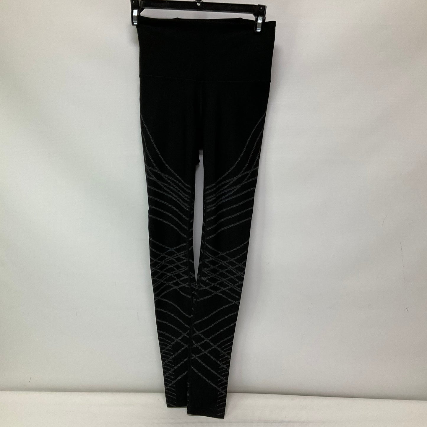 Athletic Leggings By Lululemon  Size: 4