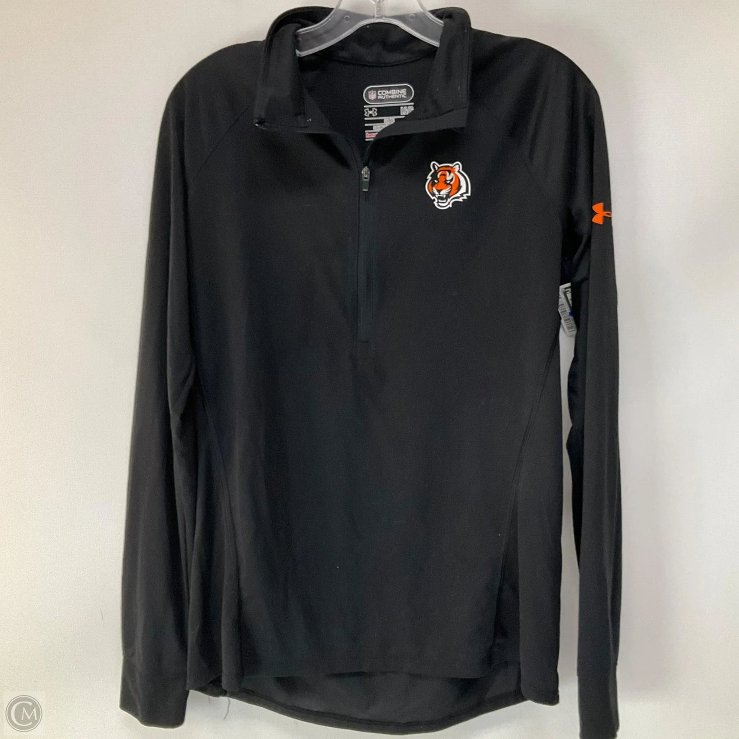Athletic Top Long Sleeve Collar By Nfl In Black & Orange, Size: L