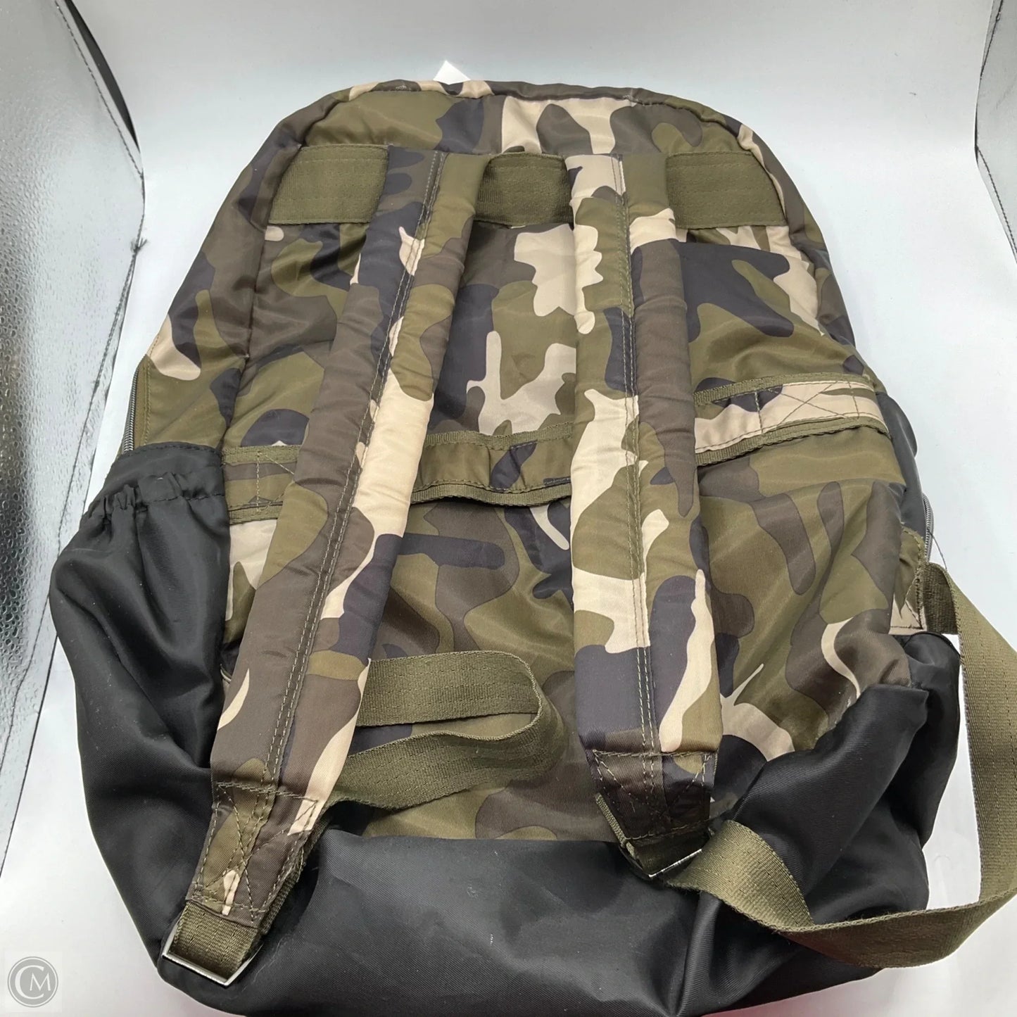 Backpack By Lug, Size: Medium