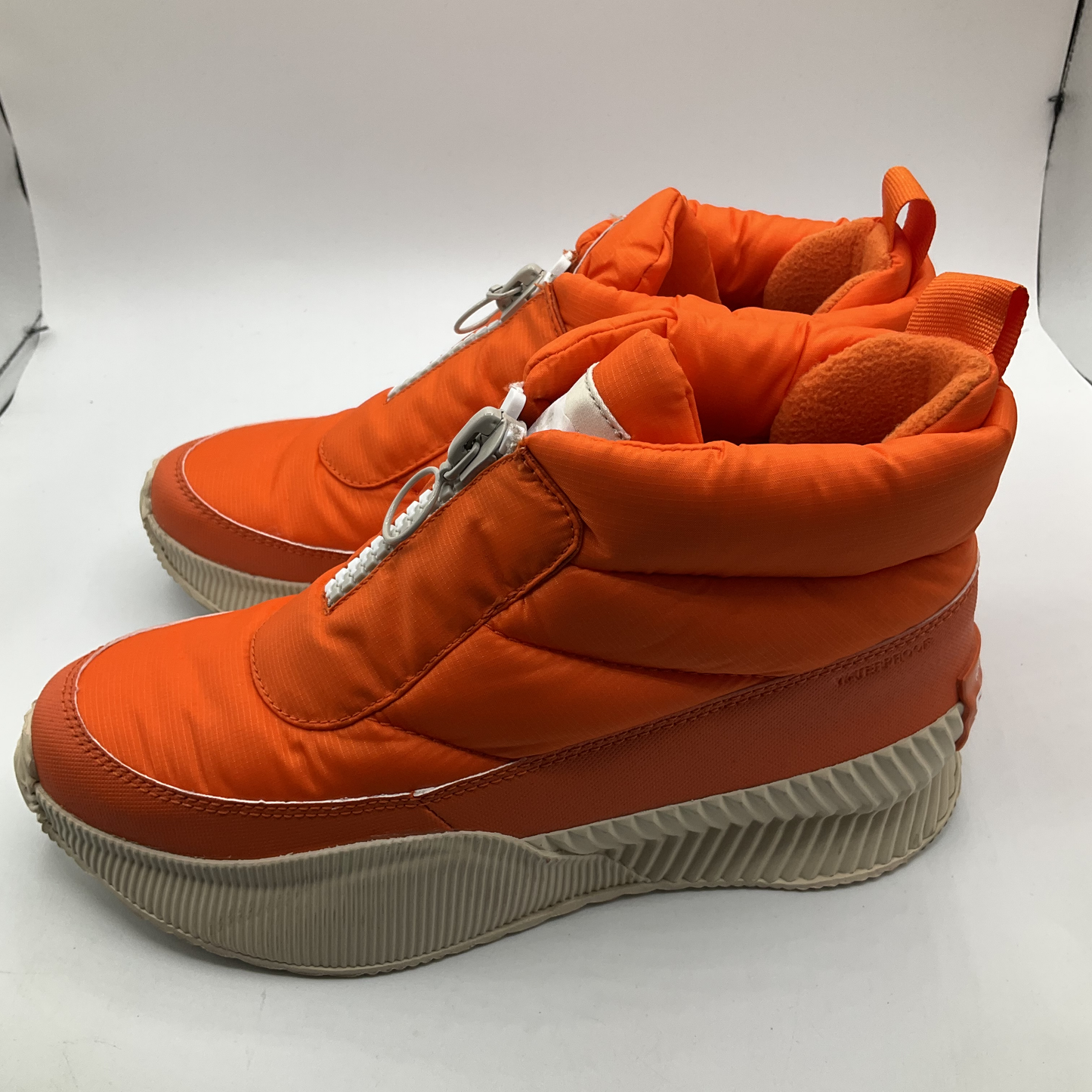 Boots Ankle Flats By Sorel  Size: 8