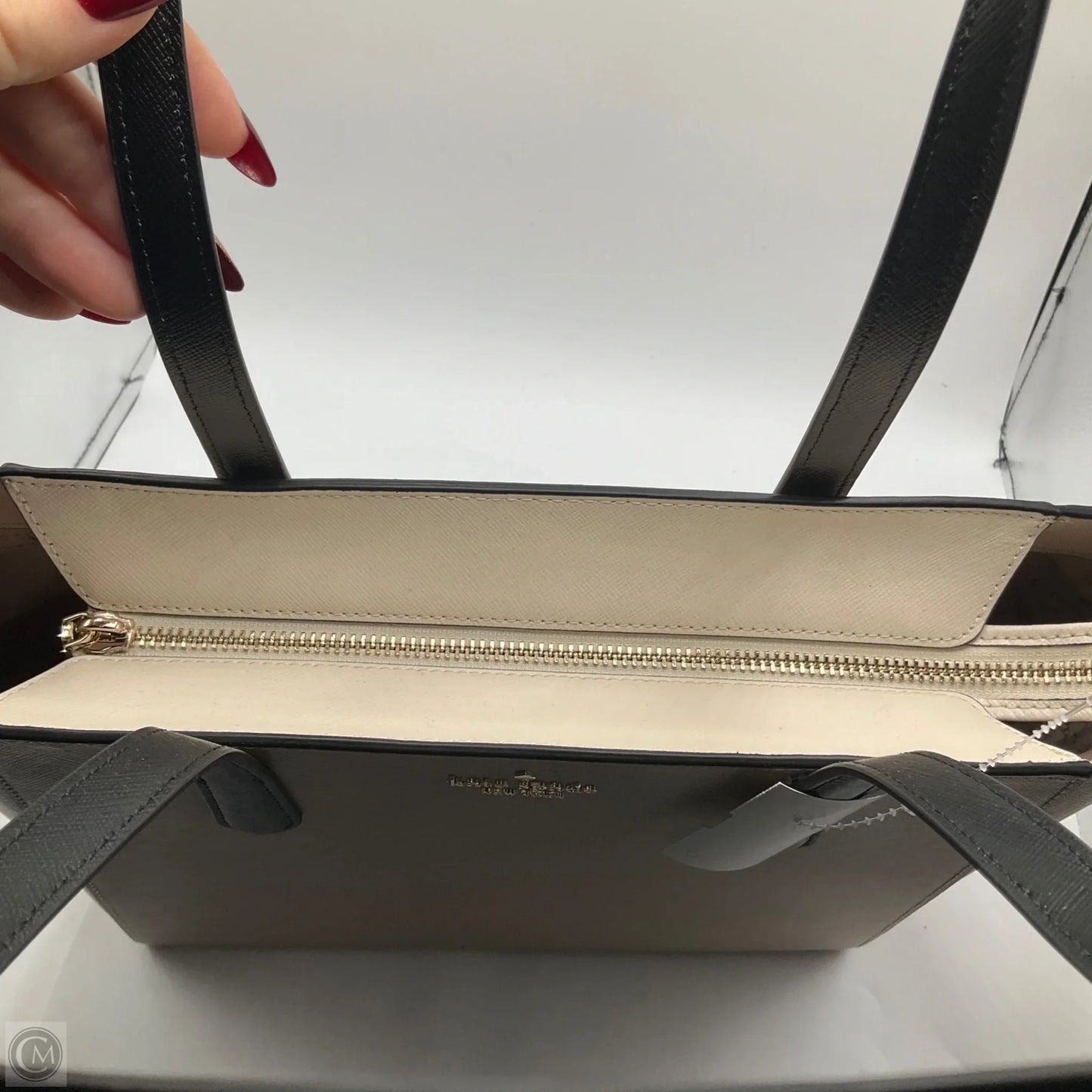 Handbag Designer By Kate Spade, Size: Medium