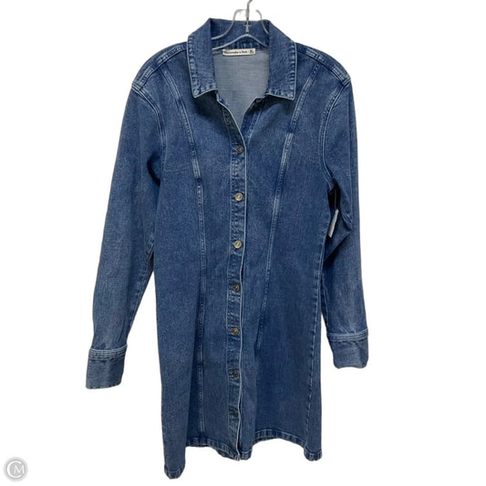 Dress Casual Short By Abercrombie And Fitch In Blue Denim, Size: M