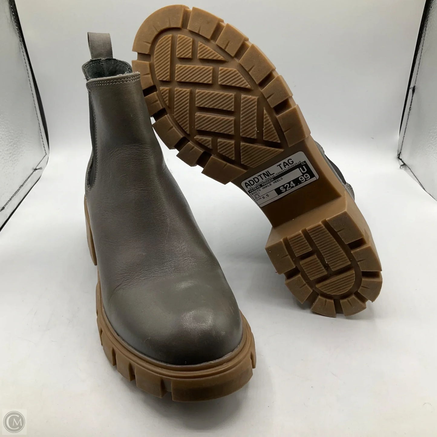 Boots Ankle Heels By Steve Madden In Grey, Size: 9.5