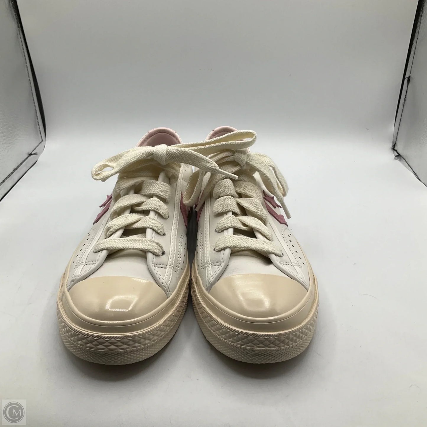 Shoes Sneakers By Converse In White, Size: 7.5