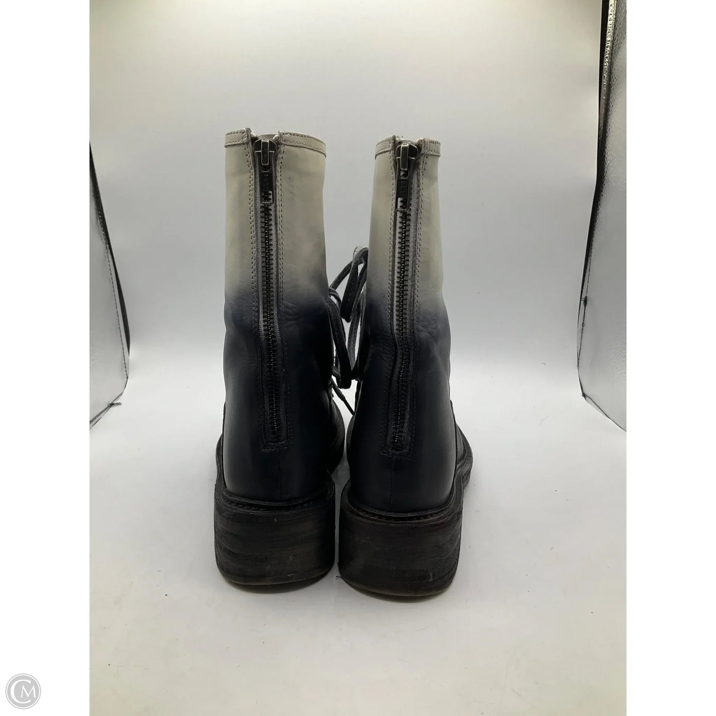 Boots Ankle Flats By Cmb In Black & Grey, Size: 6.5