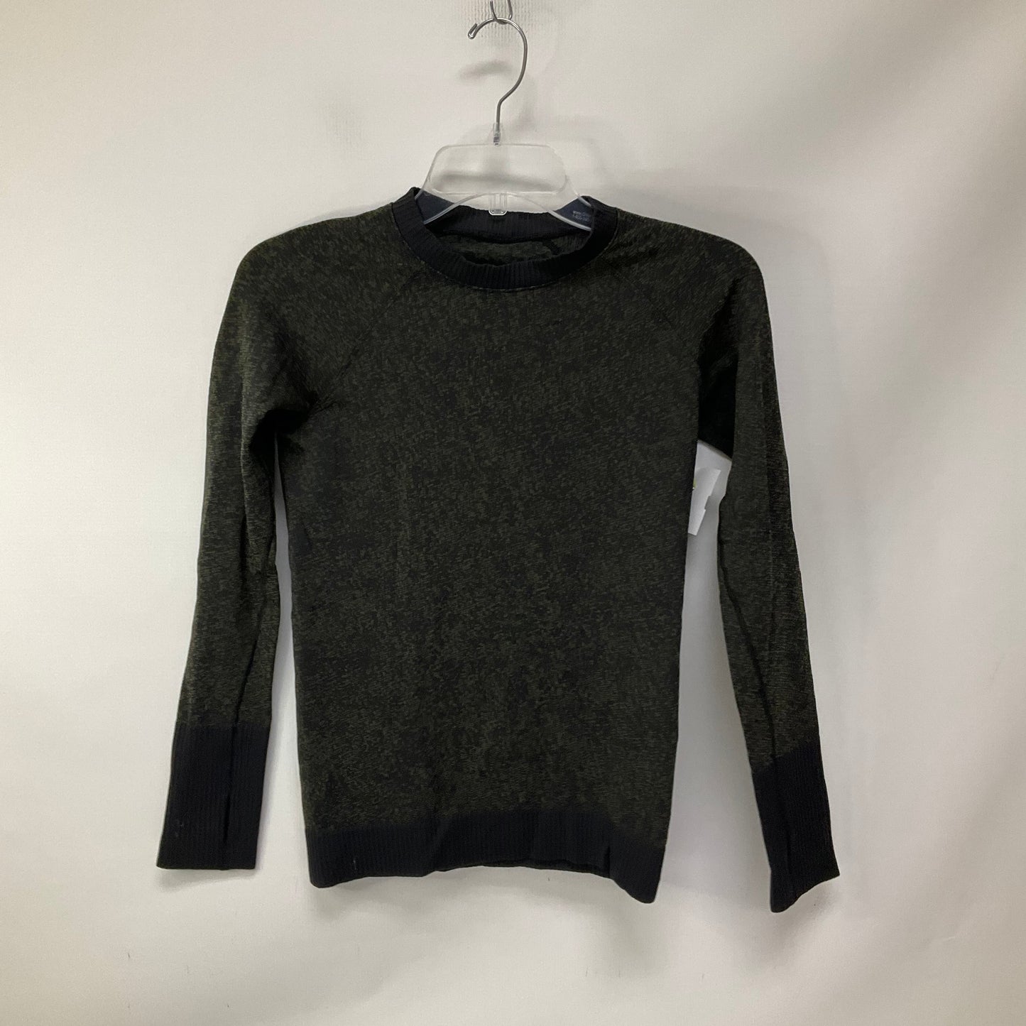 Athletic Top Long Sleeve Crewneck By Lululemon In Multi-colored, Size: 4