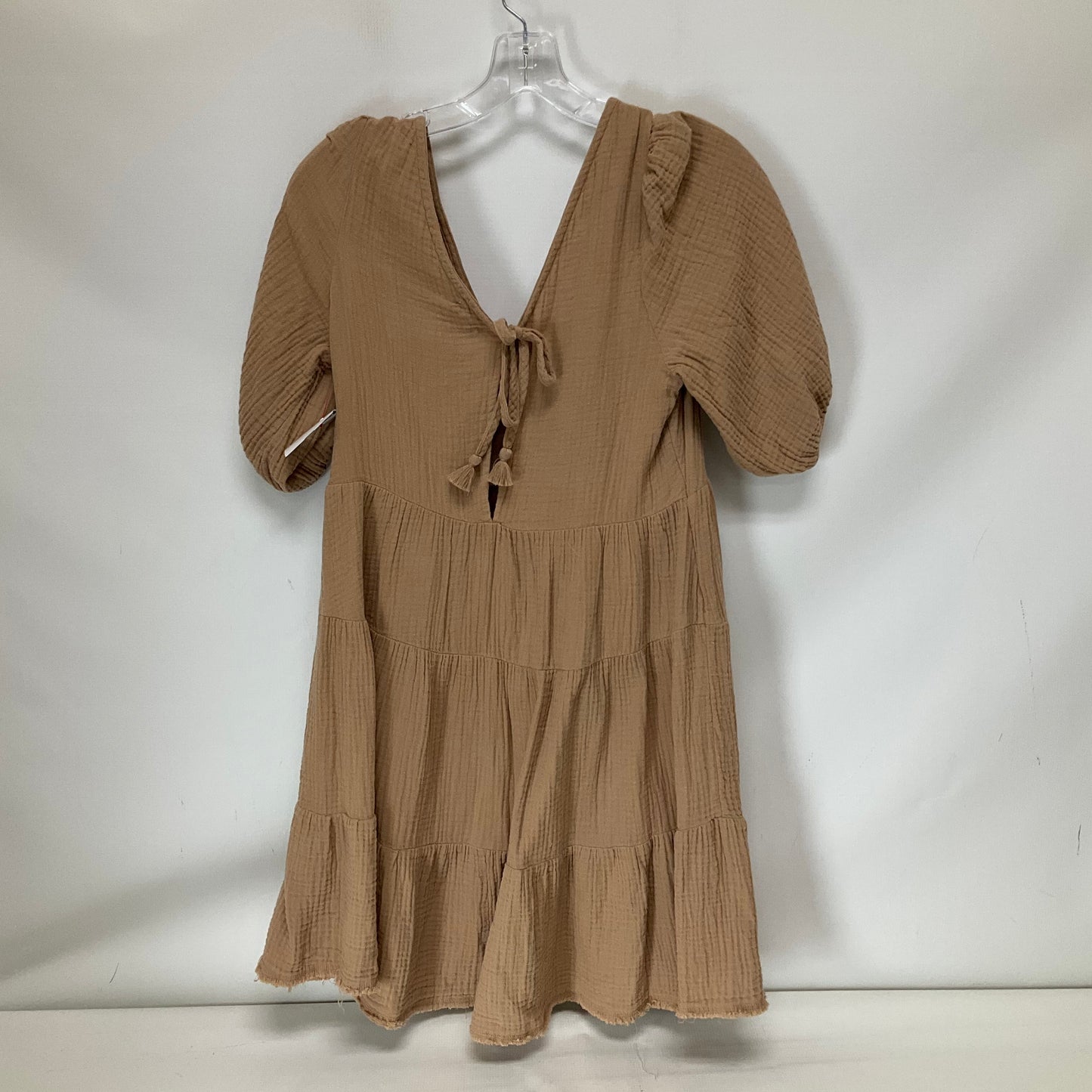 Dress Casual Short By Aerie In Tan, Size: S