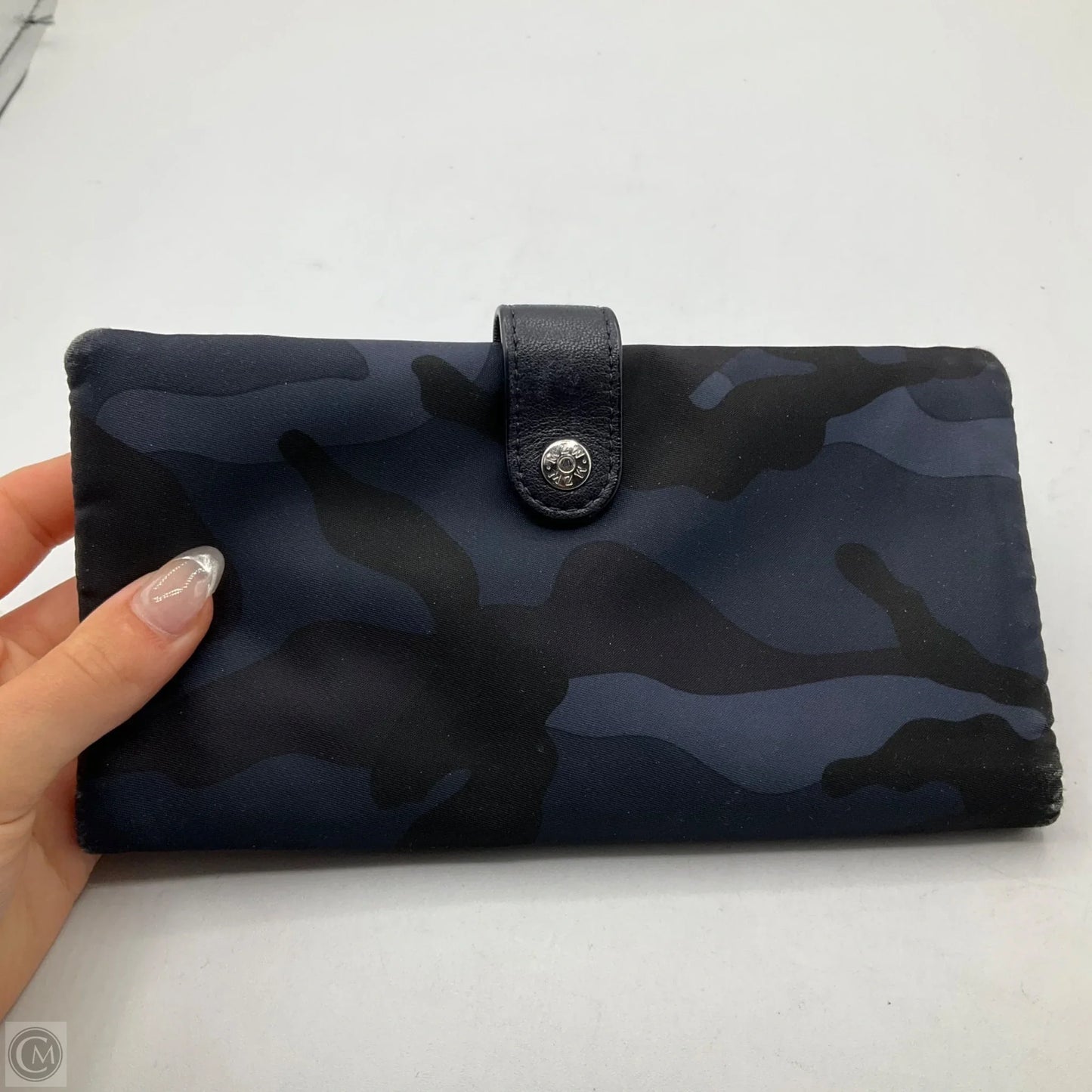 Wallet By Mz Wallace, Size: Medium