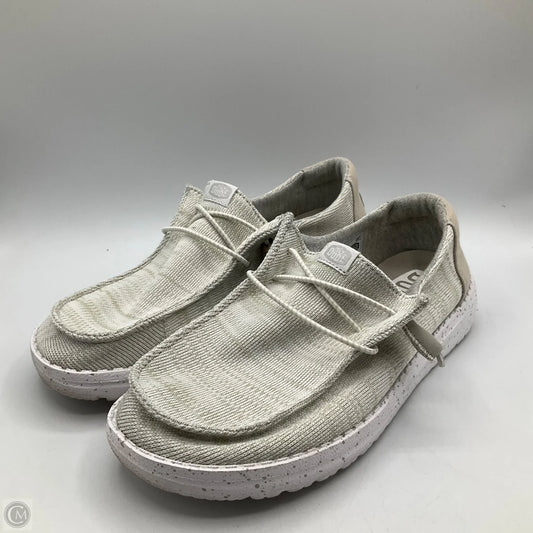 Shoes Flats By Hey Dude In White, Size: 8