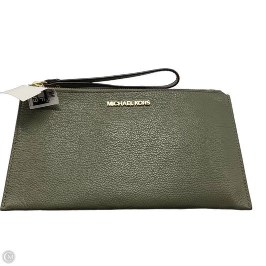 Wristlet Designer By Michael Kors, Size: Medium