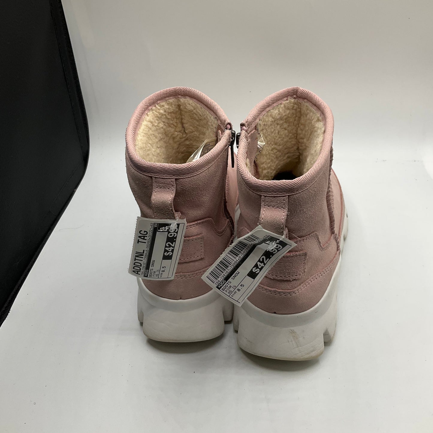 Boots Snow By Ugg In Pink, Size: 8.5