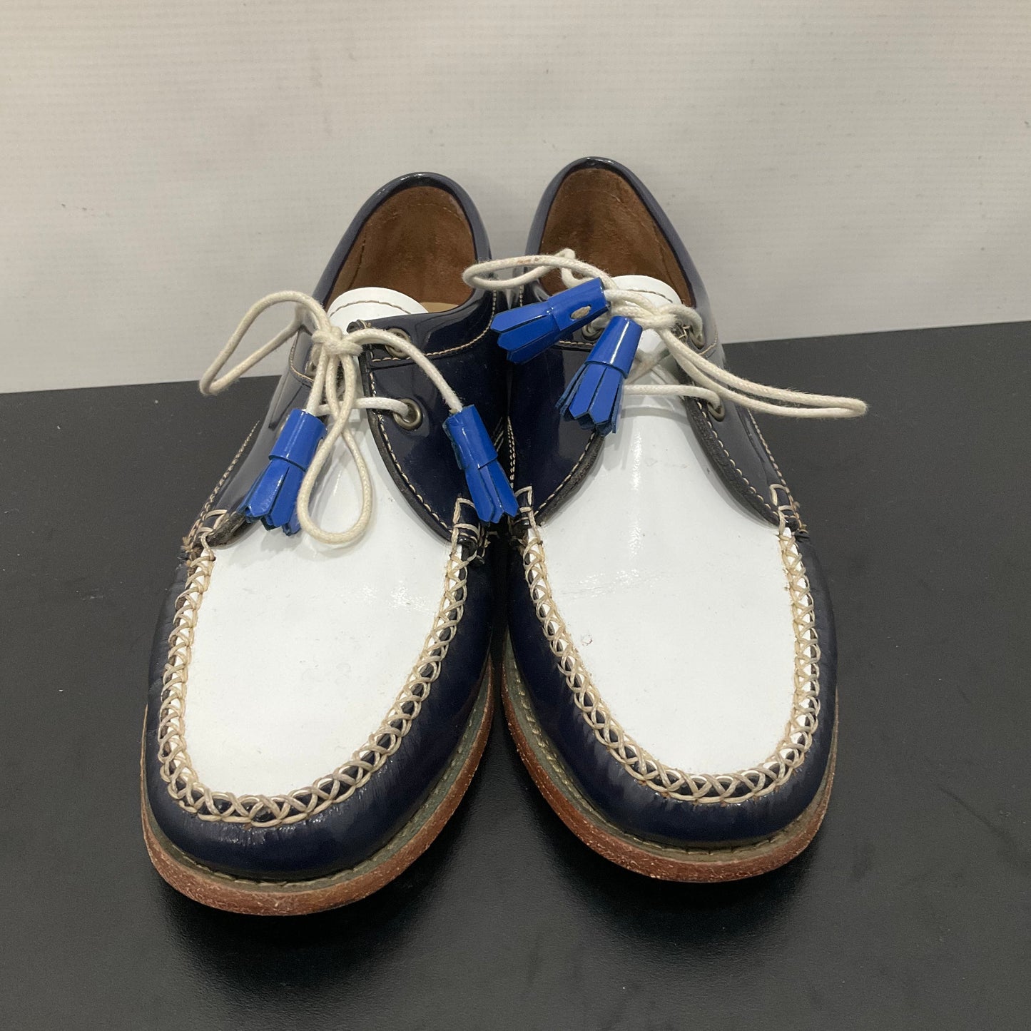 Blue & White Shoes Flats weejuns, Size 7.5